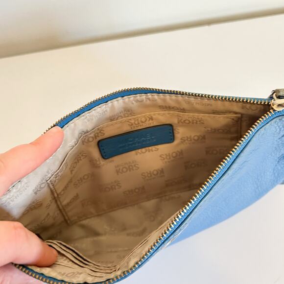 Michael Kors Pebbled Leather Zip Wallet Wristlet Blue - Picture 6 of 8